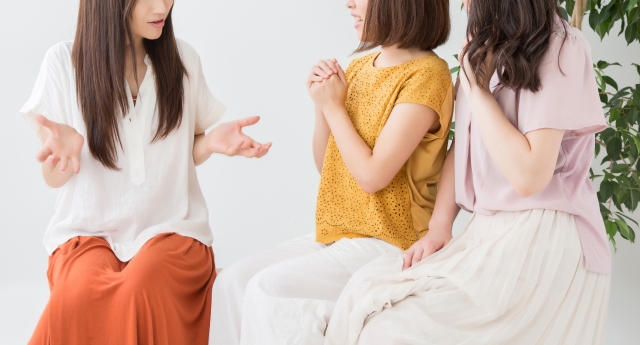 既婚者の愚痴や失敗談を聞く