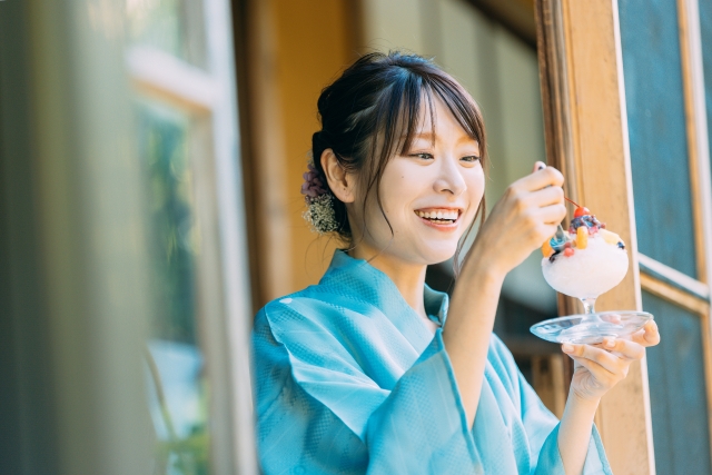 美味しい物を食べさせる