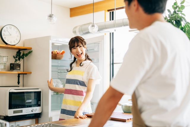 するりと躱す・さり気なく離れる