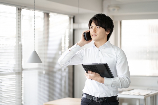 仕事に打ち込む