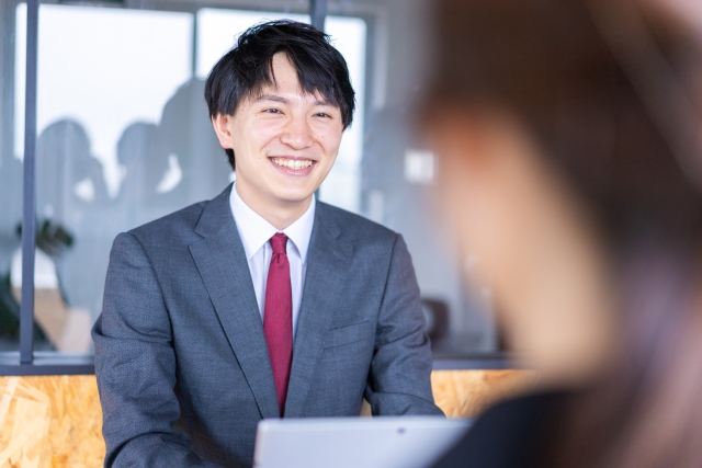 明るく素直な言動を心がける